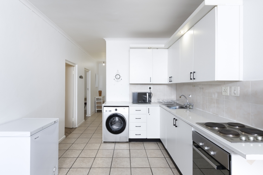To Let 2 Bedroom Property for Rent in Strand South Western Cape
